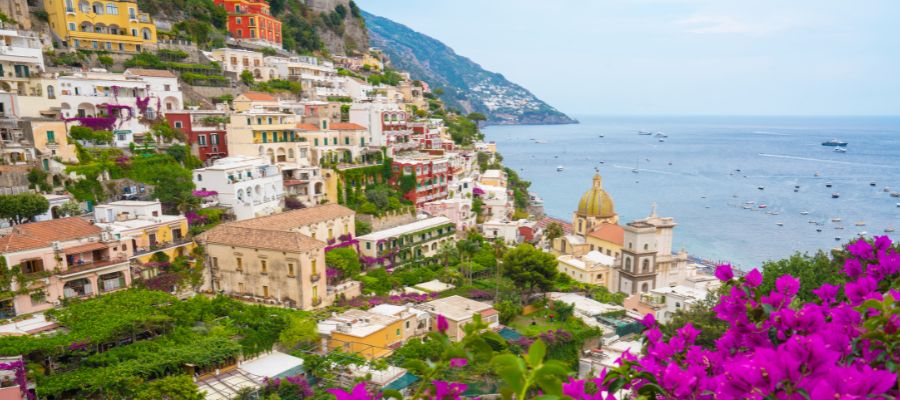Scoprire la Costiera Amalfitana: tour in barca da Napoli a Positano e Amalfi